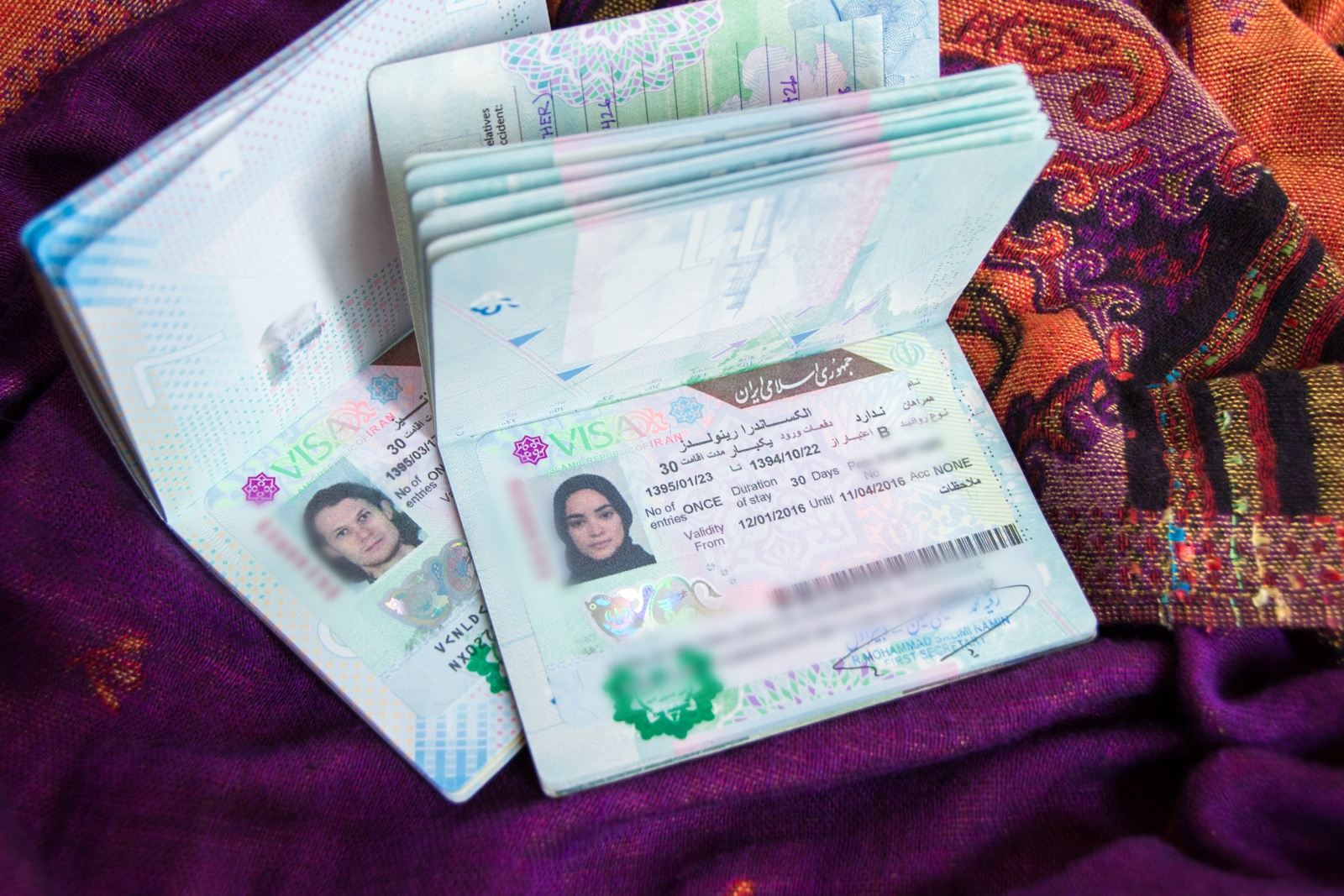 Example of Iranian visas