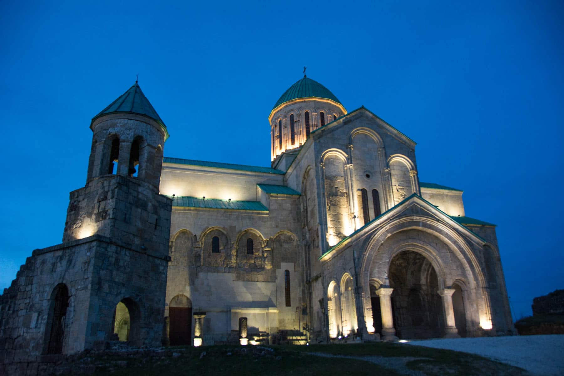A complete guide to things to do in Kutaisi, Georgia - Lost with Purpose