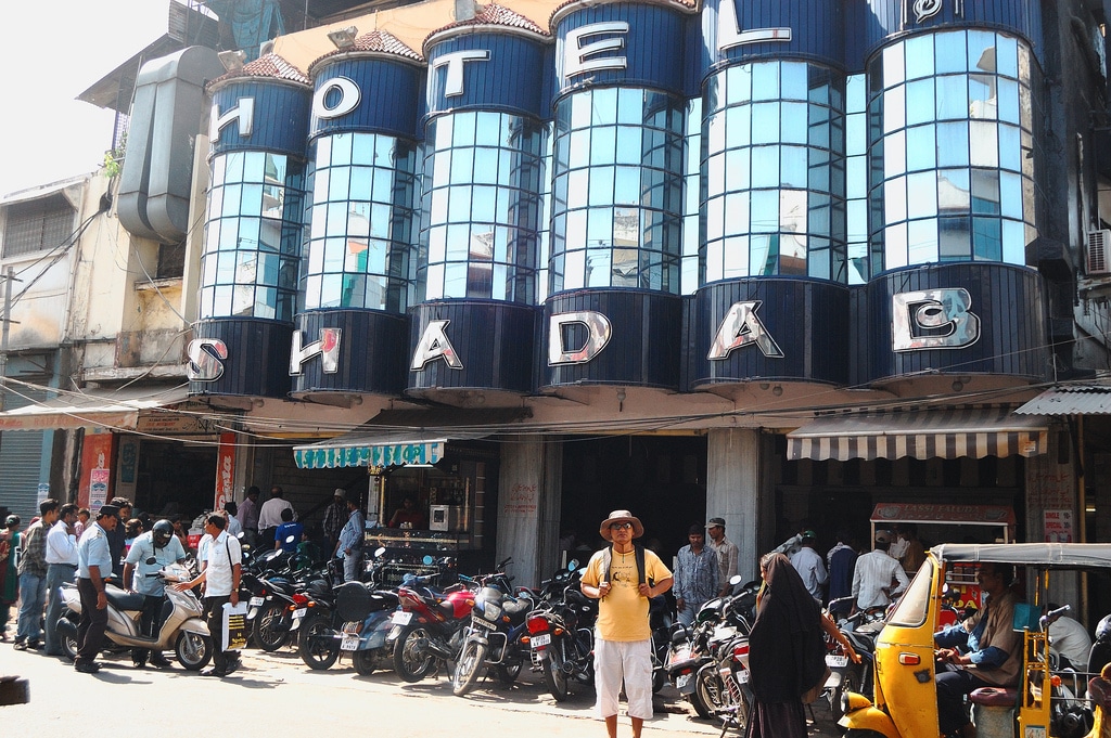 Where and what to eat in Hyderabad's Old City - Hotel Shadab - Lost With Purpose