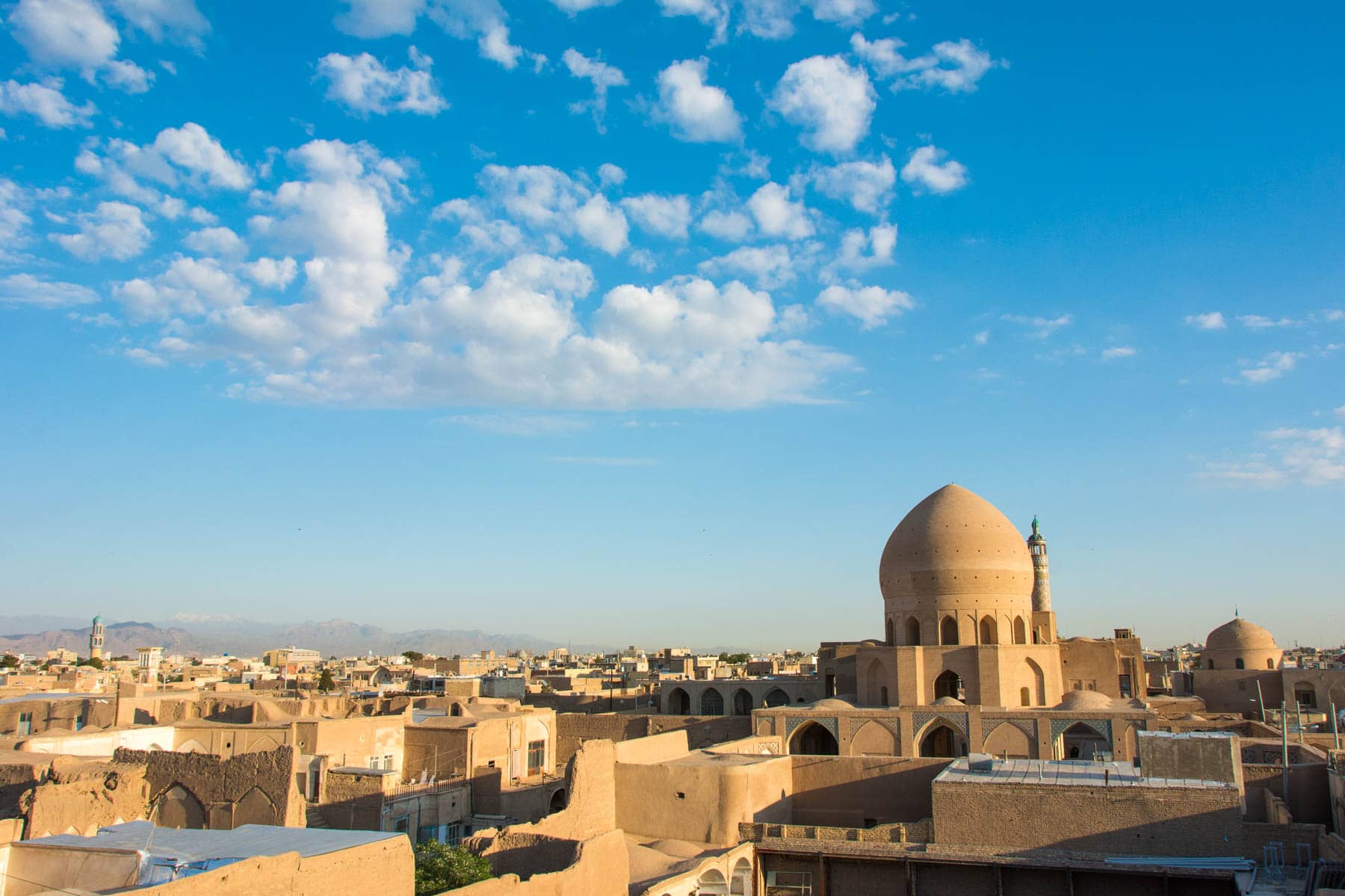 A two week Iran travel itinerary - The view from the roof of the Noghli Guesthouse in Kashan, Iran - Lost With Purpose