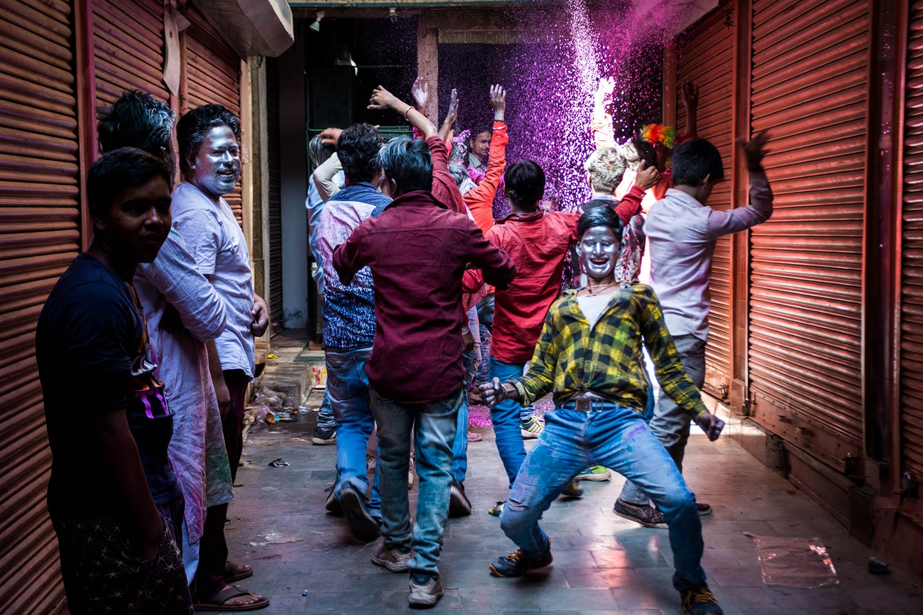 Celebrating Holi in Varanasi as a Female - Boys dancing in the streets - Lost With Purpose