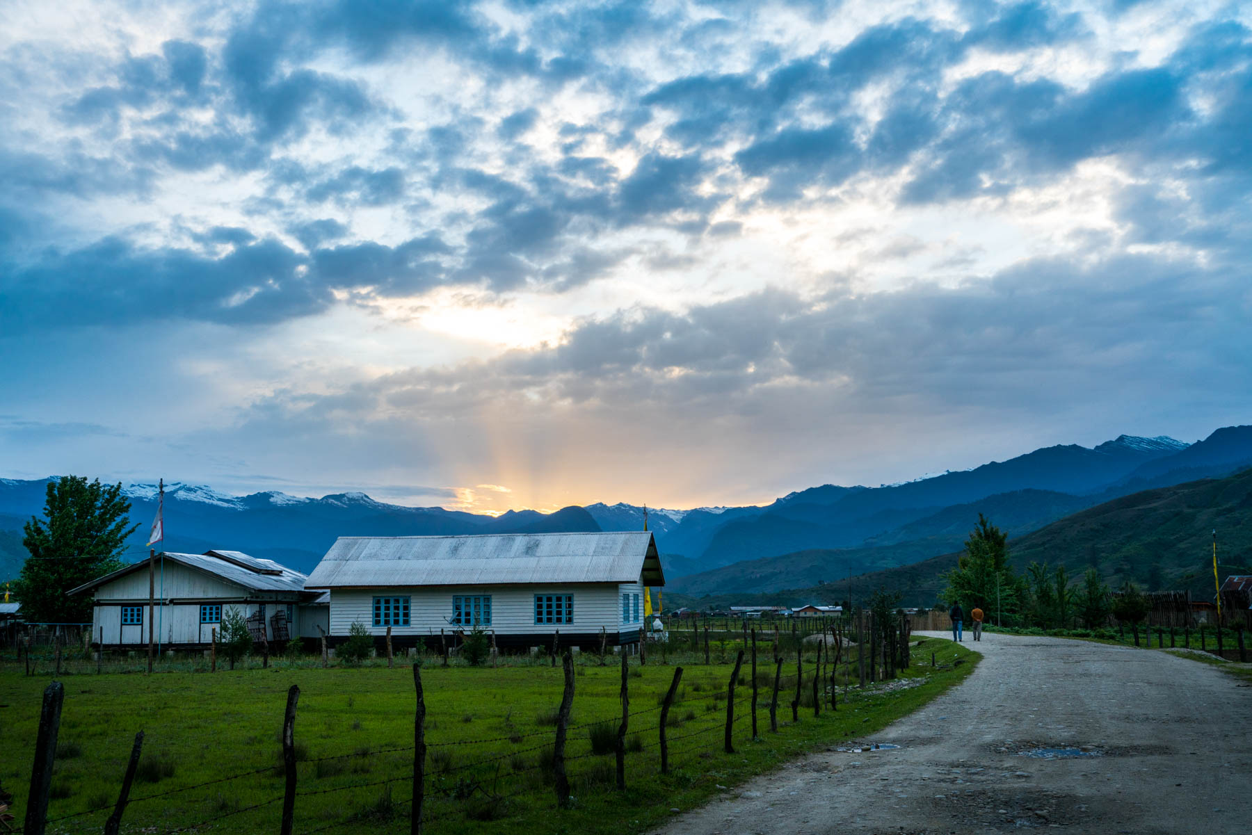 Backpacking in Arunachal Pradesh travel guide - Sunset in Mechuka - Lost With Purpose