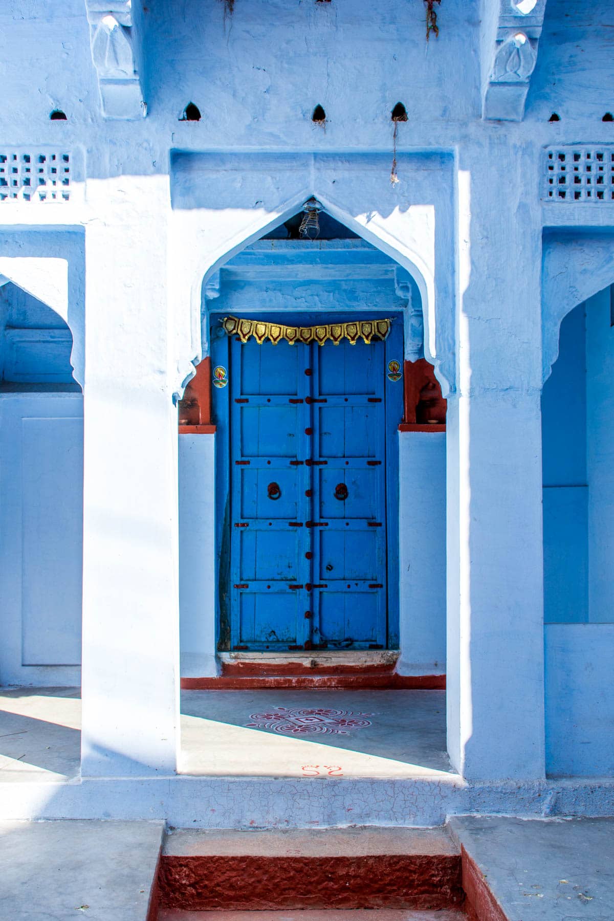 A blue door