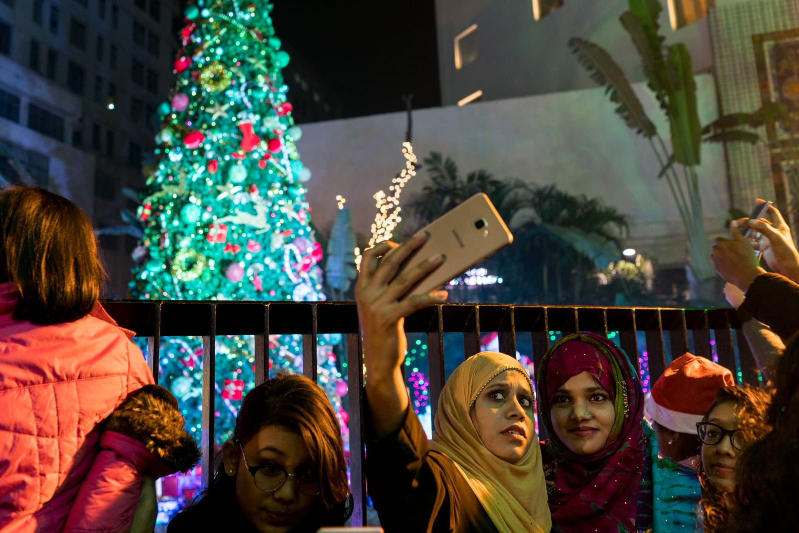 Muslim girls taking a Christmas selfie in Kolkata, India