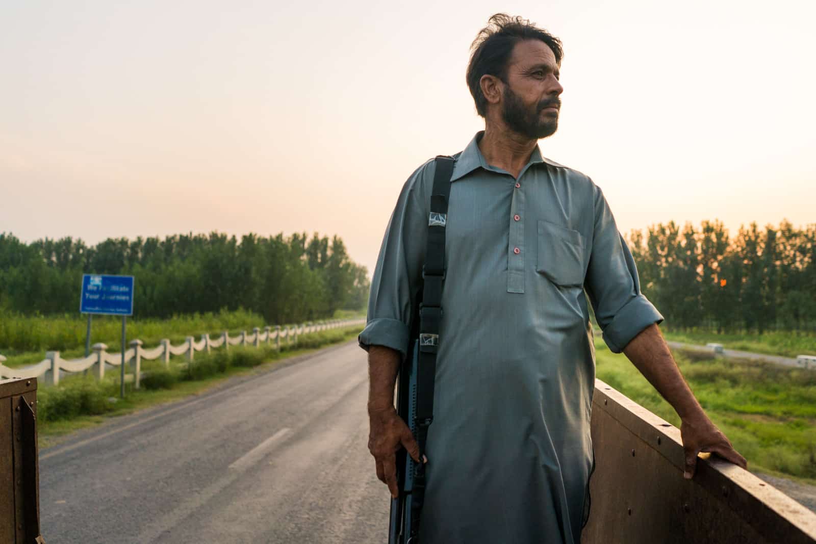 Who are the Pashtuns of Pakistan? - Pashtun with a shotgun - Lost With Purpose travel blog