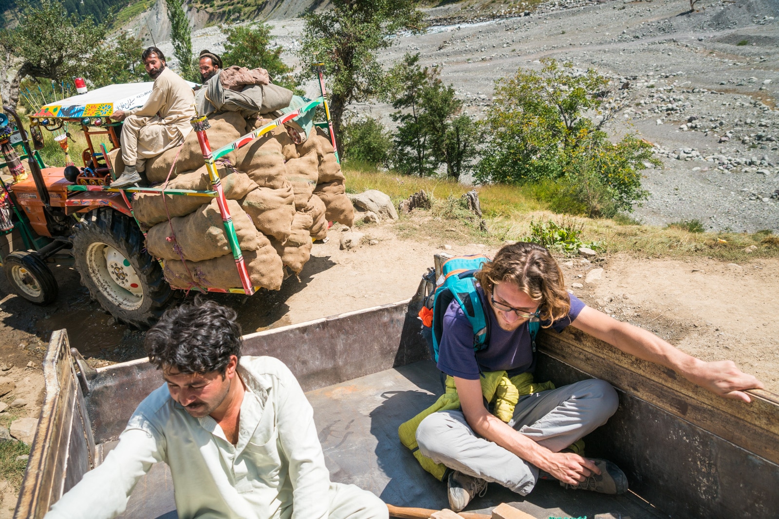 How to get to Utrar from Kalam, Swat, Pakistan - Hitchhiking in Utrar - Lost With Purpose travel blog