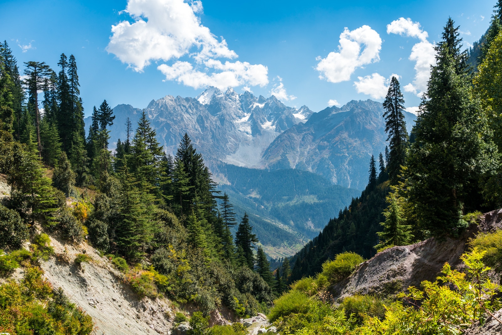 Day trekking in Kalam, Swat Valley, Pakistan - Views on the trek to Desan Meadows - Lost With Purpose travel blog