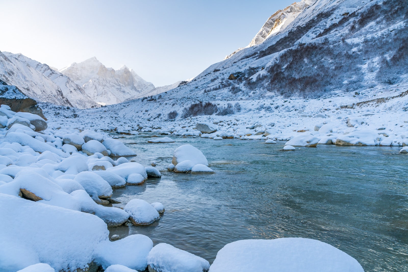 Snowy sunrise in Bhojwasa with Bhagirathi River