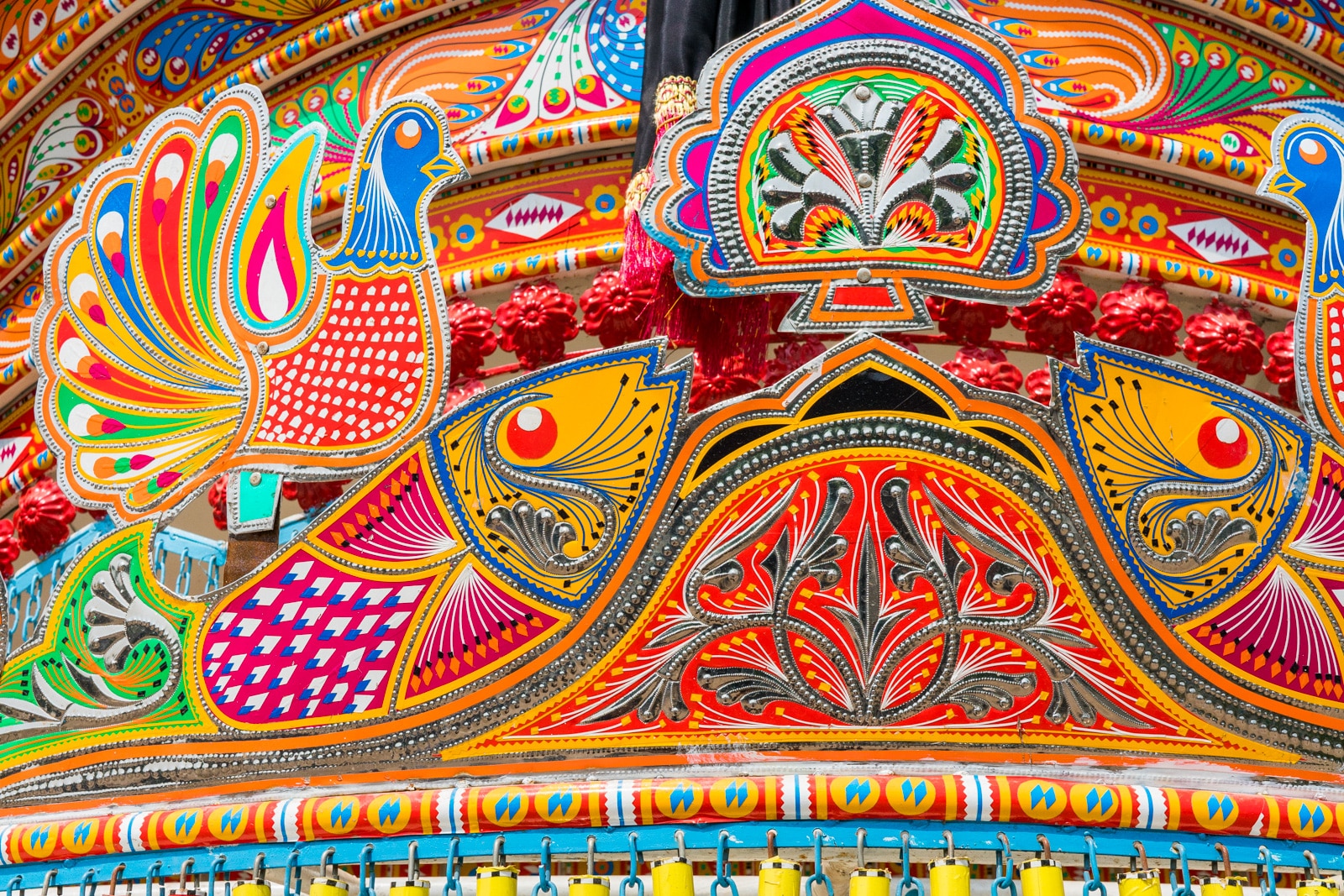 Pakistan bucket list - Detail of Pakistan truck art in Peshawar - Lost With Purpose travel blog