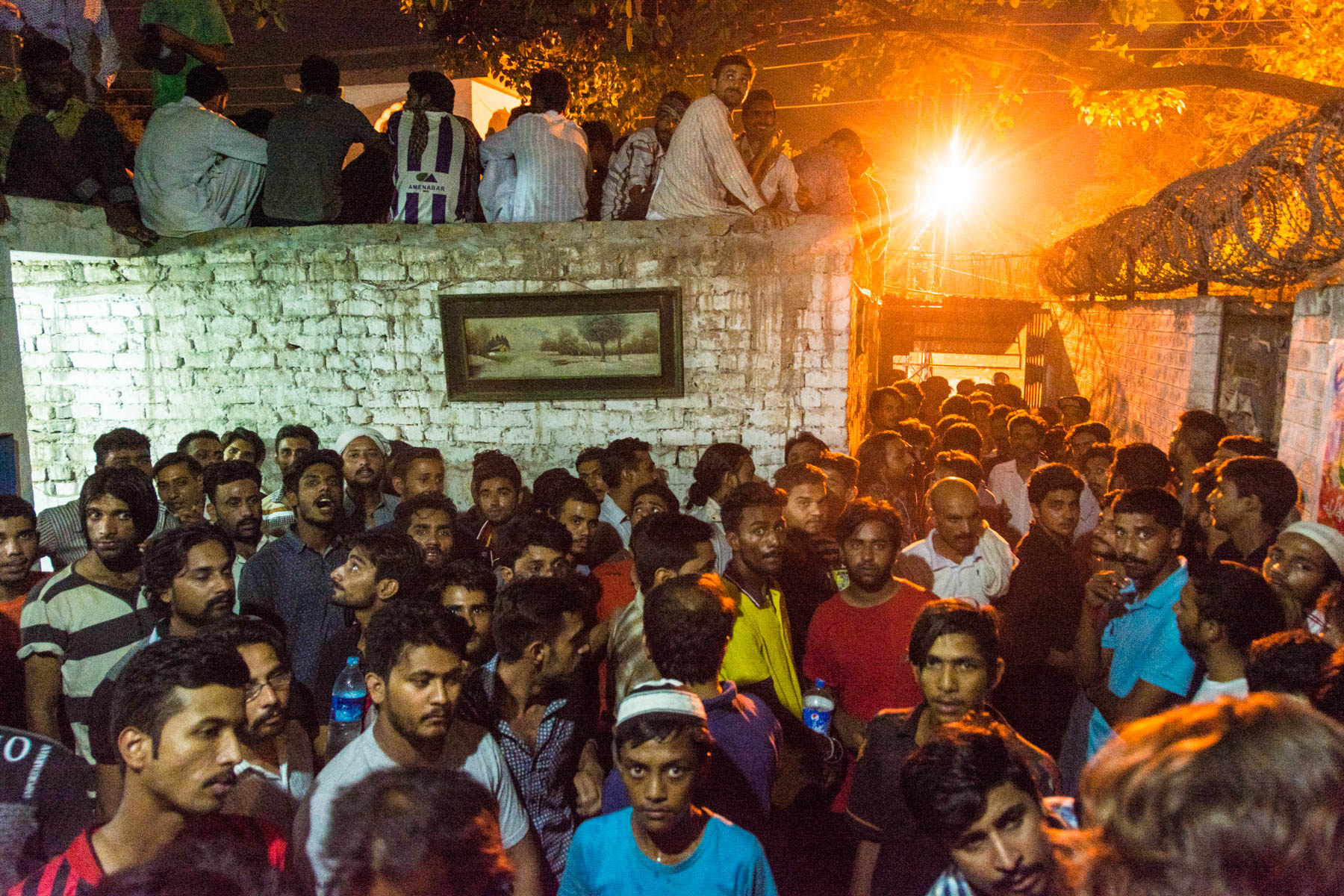 Sufi dhamal in Lahore - Crowd of men at Shah Jamal shrine on Thursday night - Lost With Purpose travel blog