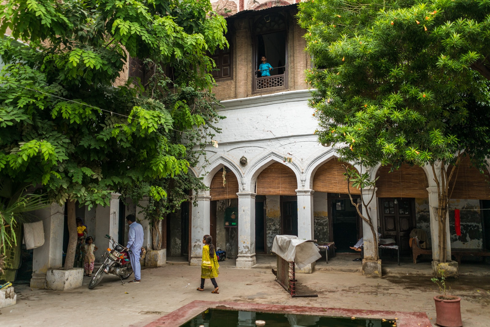 Unique things to do in Lahore, Pakistan - Haveli courtyard in the Walled City of Lahore, Pakistan